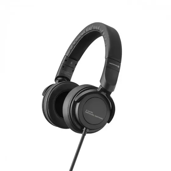 Beyerdynamic DT 240 Pro for video editing
